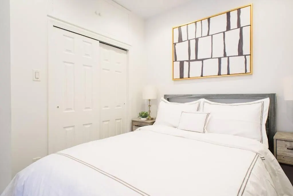 69-4A Quality New Prime Lower East 1Br Apt New York 0*,  United States