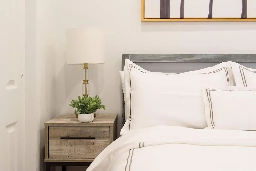 69-4A Quality New Prime Lower East 1Br Apt Нью-Йорк США